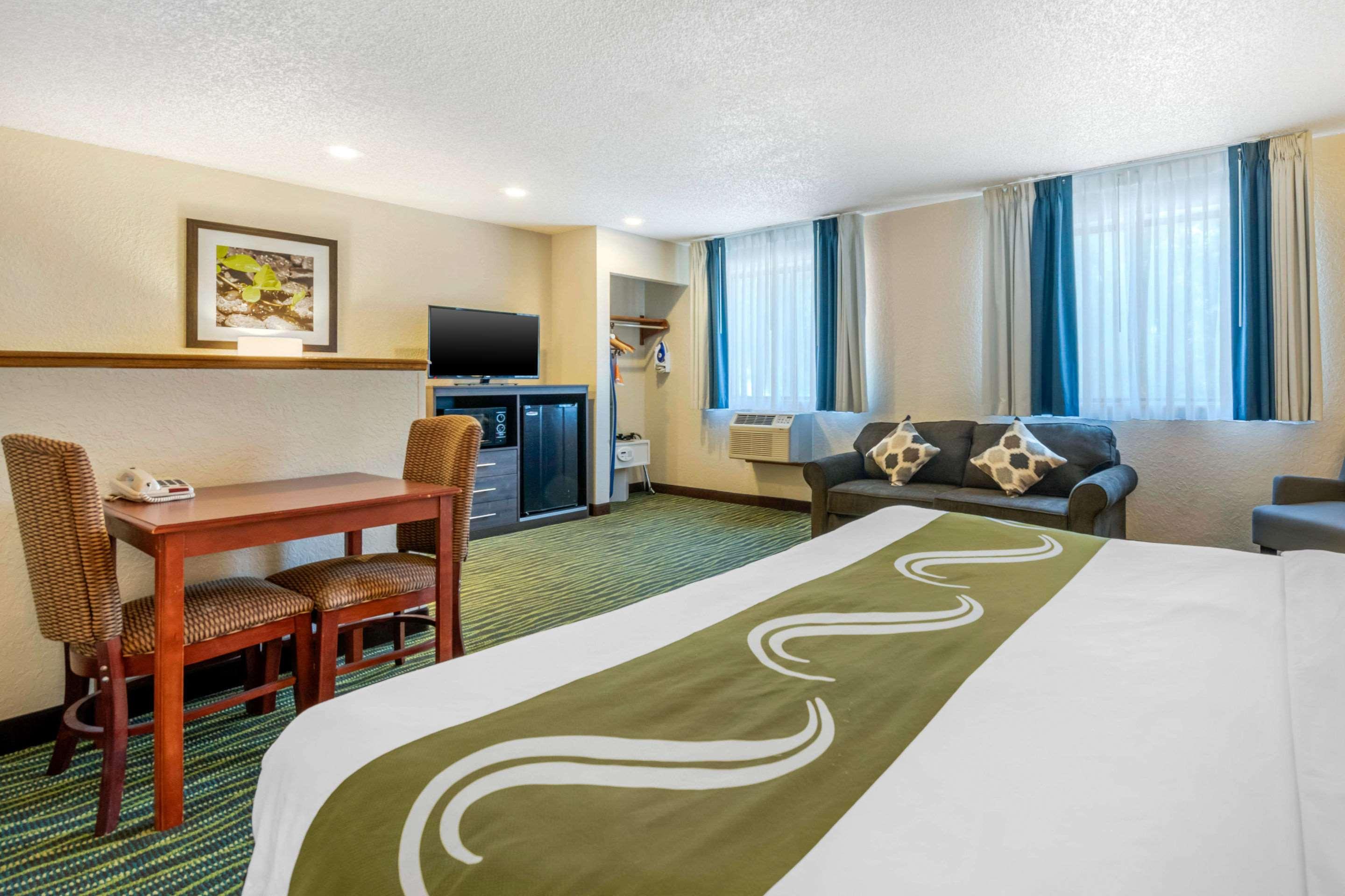 Quality Inn & Suites Leesburg Chain Of Lakes Екстериор снимка