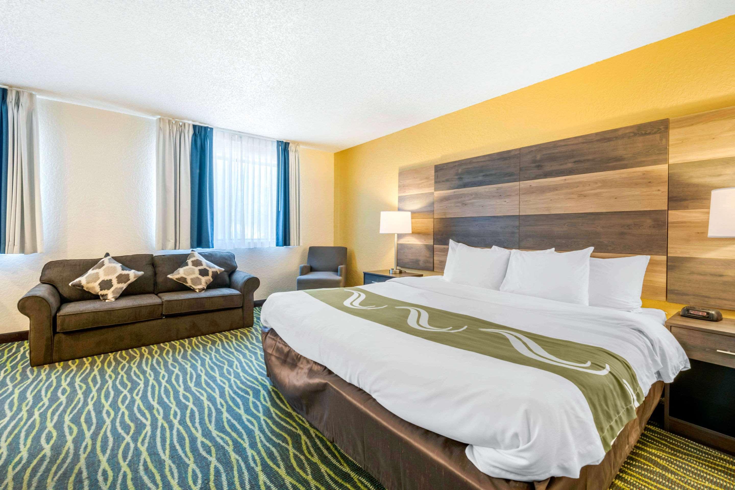 Quality Inn & Suites Leesburg Chain Of Lakes Екстериор снимка